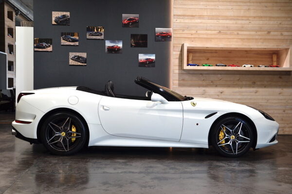 Ferrari California T