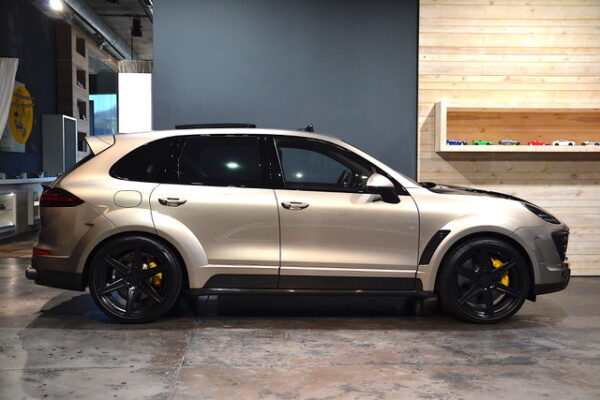 Porsche Cayenne Turbo TOPCAR