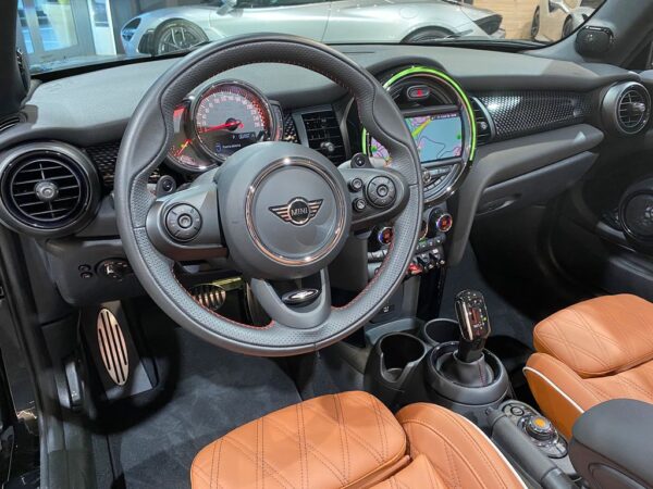 Mini Cooper Cabrio JCW