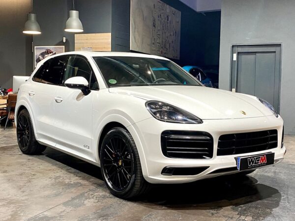 Porsche Cayenne GTS