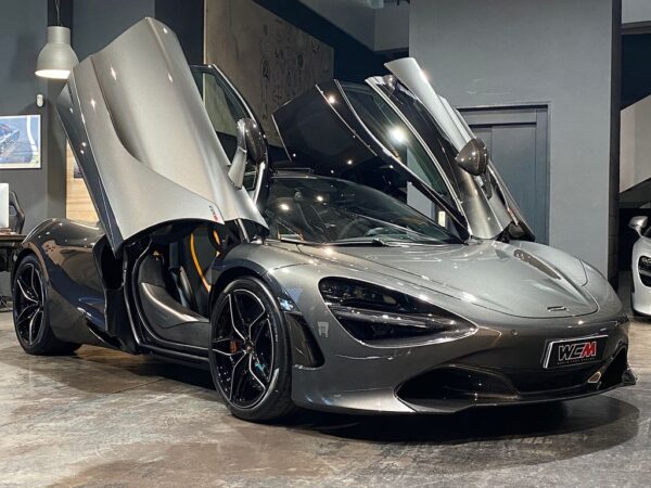 McLaren 720s