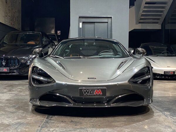 McLaren 720s