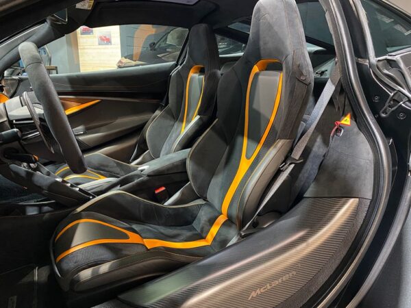 McLaren 720s