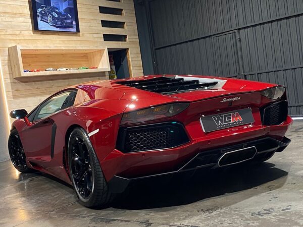 Lamborghini Aventador