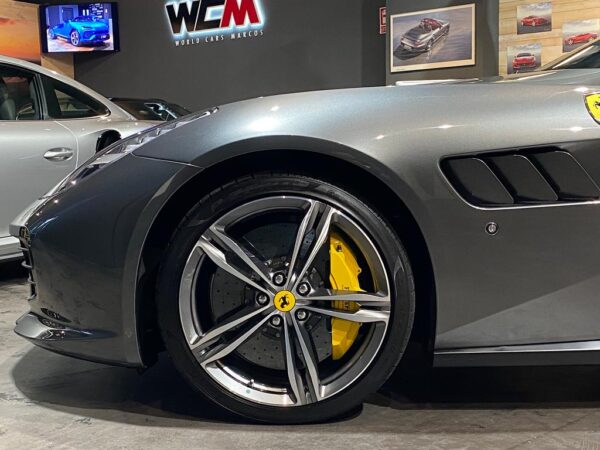 Ferrari GTC4Lusso V12 - WCM Barcelona