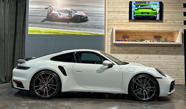 Porsche 992 Turbo 2023 "Sport Design" - WCM Barcelona