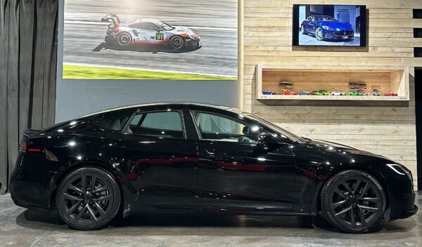 Tesla Model S Plaid - WCM Barcelona