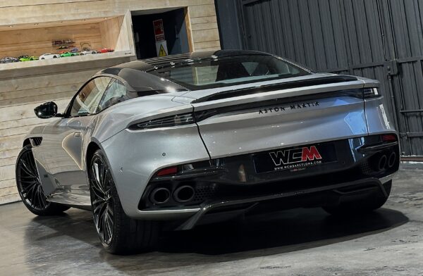 Aston Martin DBS Superleggera 2023 - WCM Barcelona