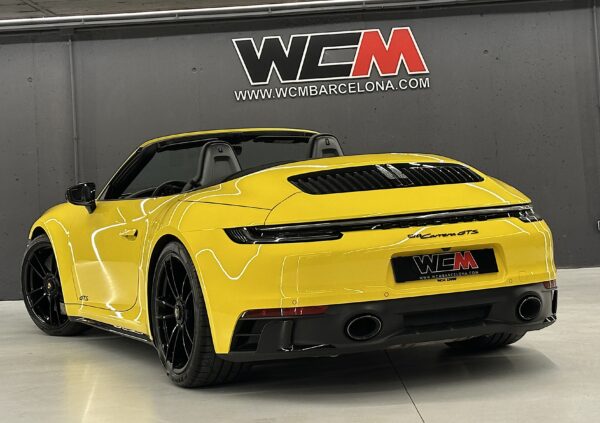 Porsche 992 GTS Cabrio 2022 - WCM Barcelona